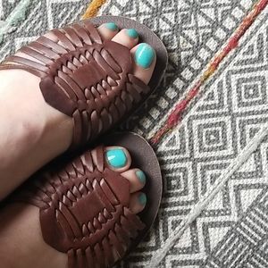 ROXY Huaraches / Sandals